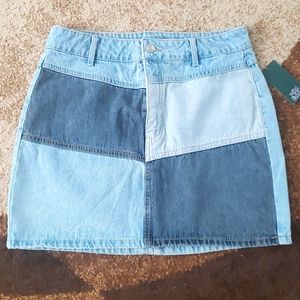 Denim Skirt 🔵